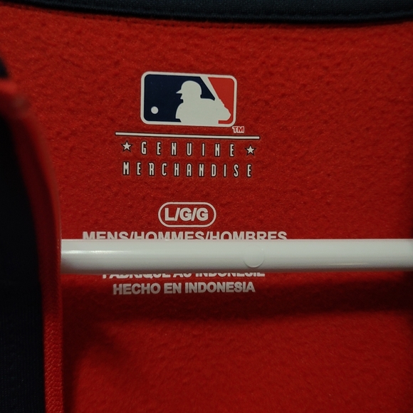 Men's Pull over - Picture 2 of 2